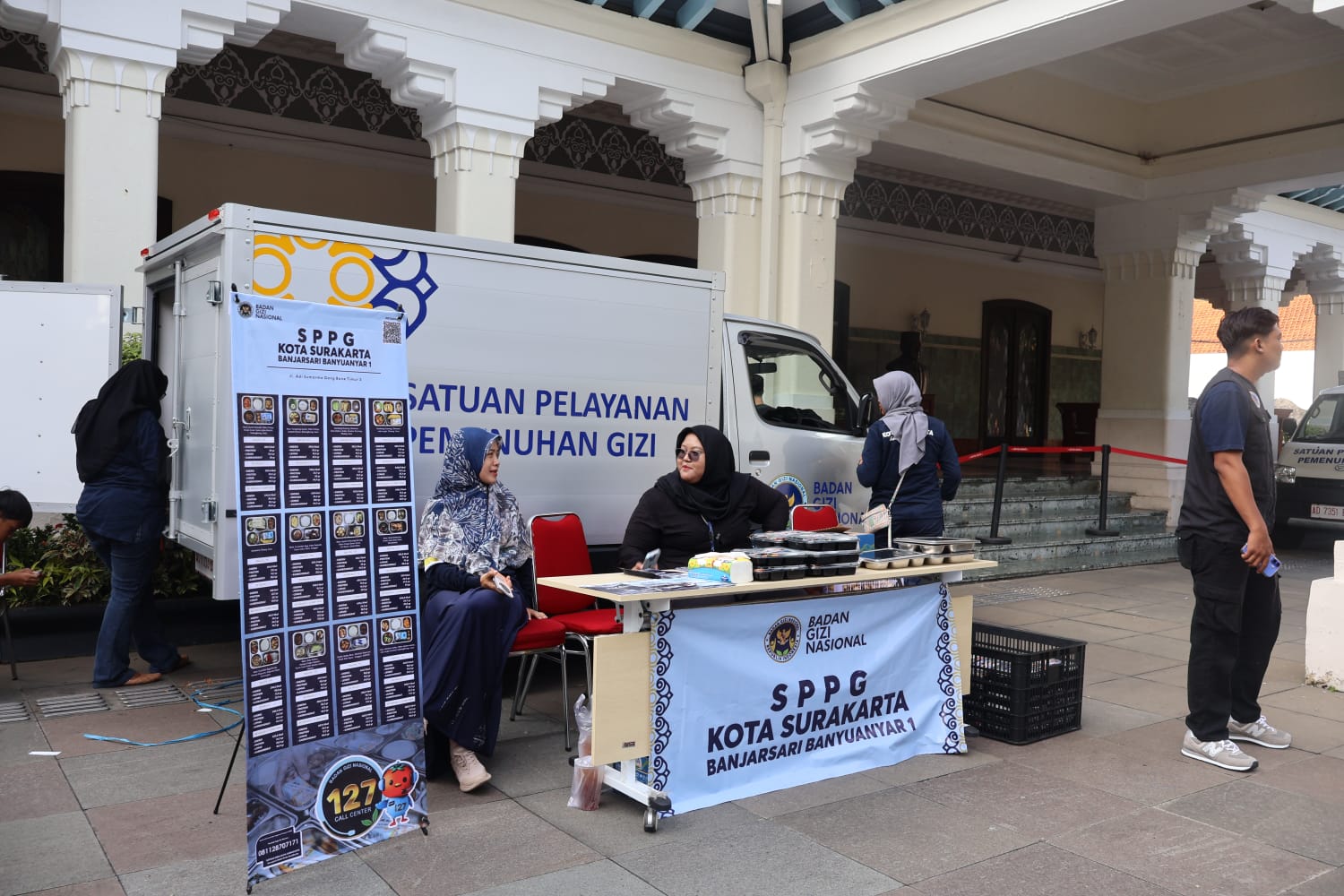 Showcase MBG di CFD Solo, Warga Ramai Cicipi Menu