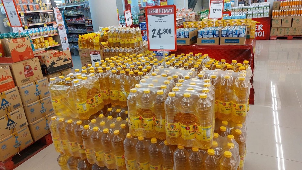 Update Harga Minyak Goreng di Indomaret dan Alfamart 13 Desember 2022, Mulai Rp15.400 per Liter