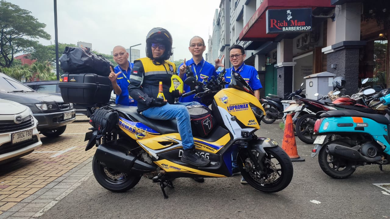 Didukung Penuh Lupromax, Om Daeng, Bikers Asal Makassar Siap Turing Menuju Mekkah