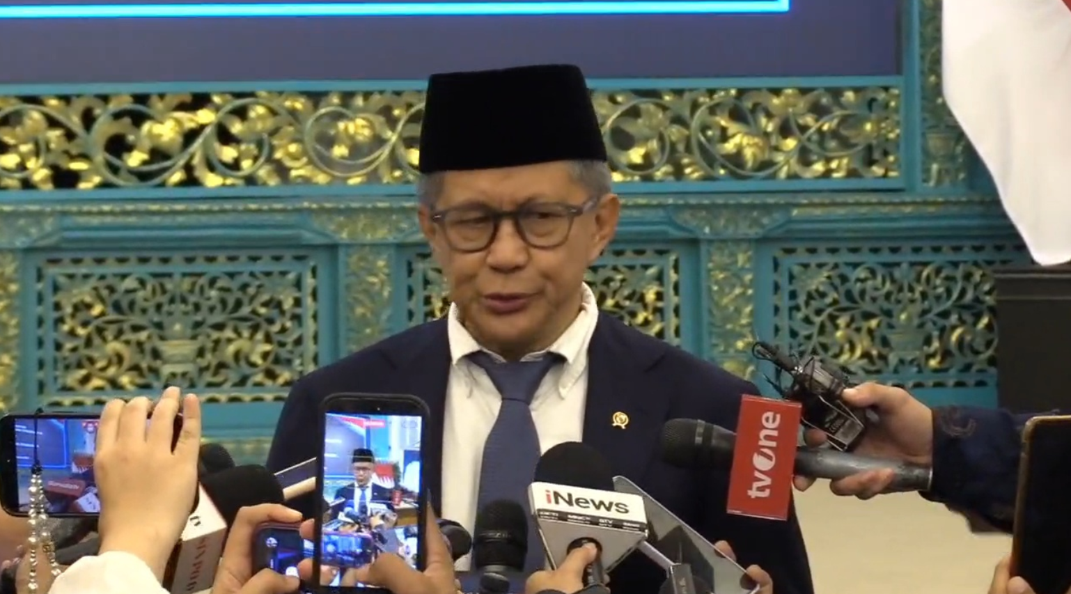 Heboh Rocky Gerung Ujug-Ujug Masuk Istana Jadi Wantimpres: Cuma dari Luar ke Dalam!