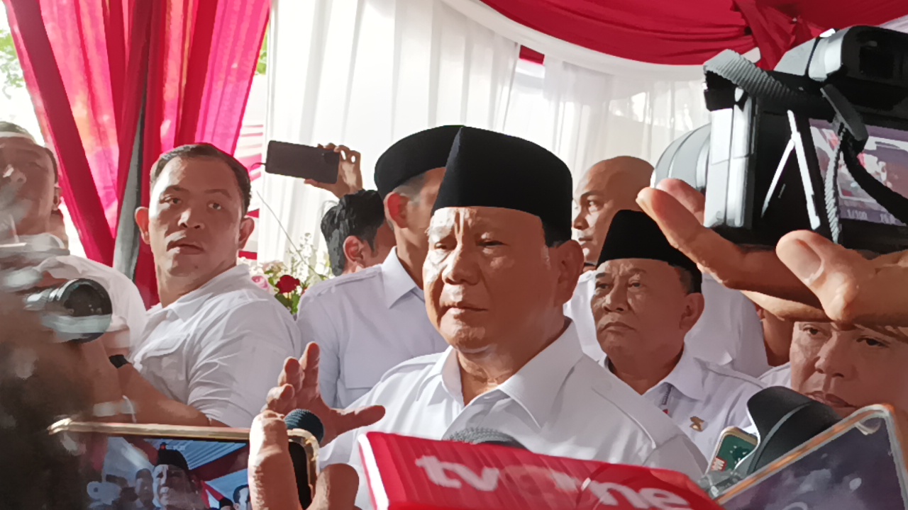 Puji Kepemimpinan Jokowi, Prabowo: Bukan Saya Menjilat