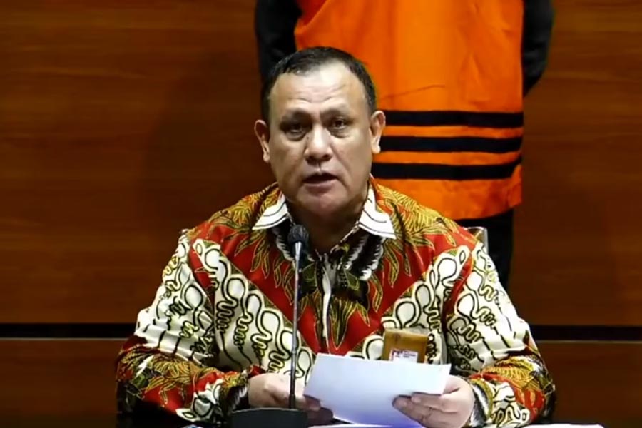 Perpanjangan Jabatan Firli Bahuri di Tangan Mahfud MD, Jokowi: Kita Tunggu Kajian Menko Polhukam
