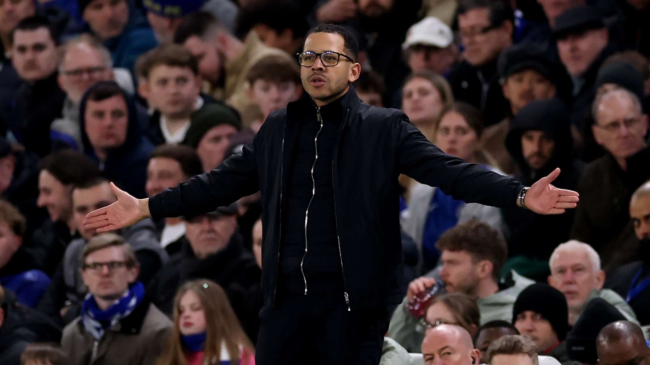 Chelsea Ditabok Newcastle 0-1, Liam Rosenior Soroti Finishing Bapuk