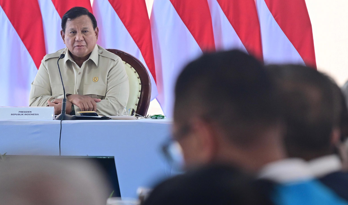 Prabowo Jawab Kritikan Menteri yang Kunjungi Lokasi Bencana: Untuk Tahu Masalah Bukan Sekadar Melihat