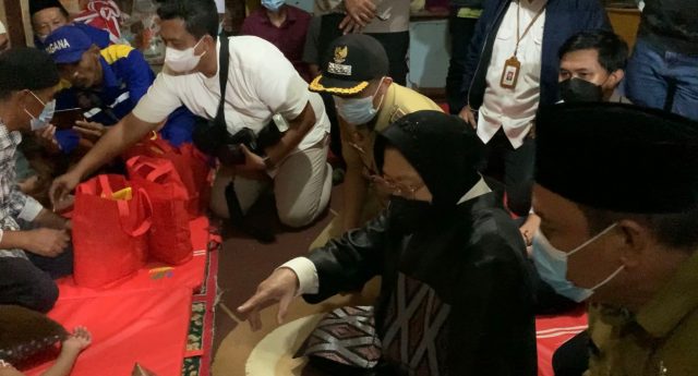 Mensos Risma Kunjungi Korban Longsor di Cijeruk Bogor, Ibu Hamil 8 Bulan Curhat Soal Ini, Ngenes!