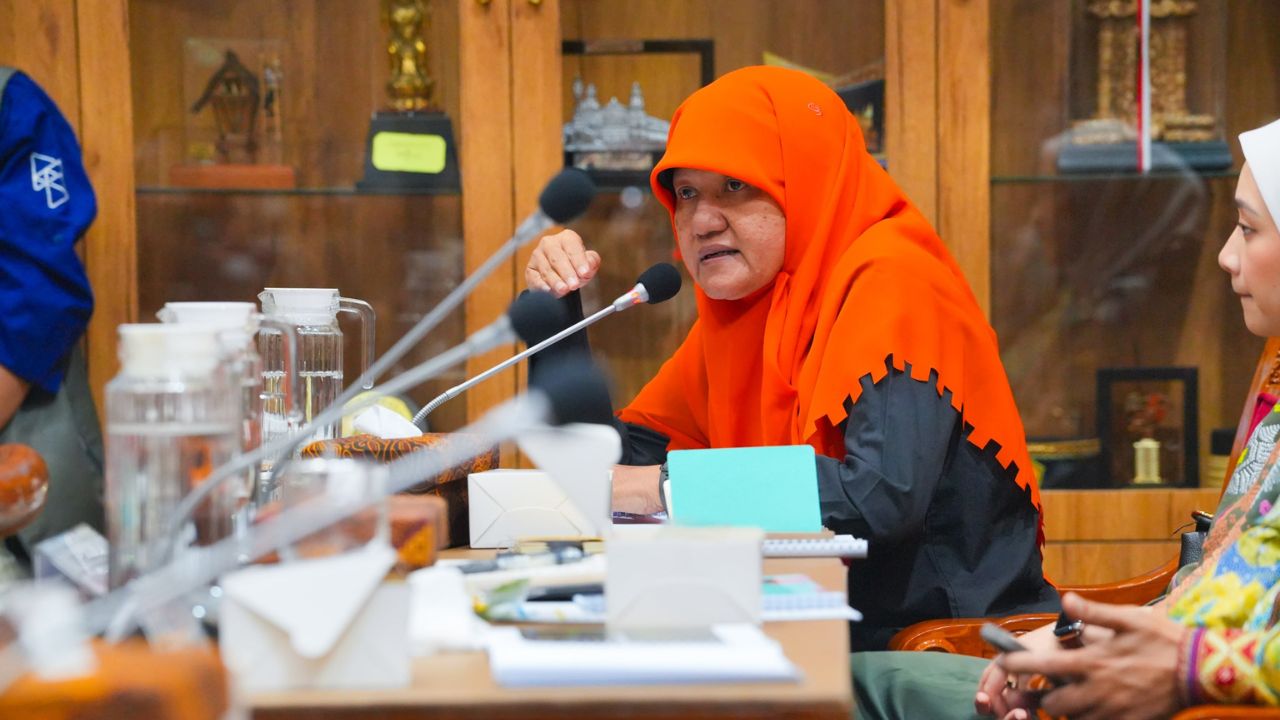 Reni Astuti Buka Problem UKT: 60 Ribu Calon Mahasiswa Tak Mampu Daftar Ulang