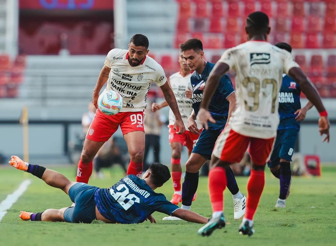 Piala Presiden Bali United vs Madura United: Laskar Sape Kerrab Menang Meskipun Sempat Bus Pemain Mogok