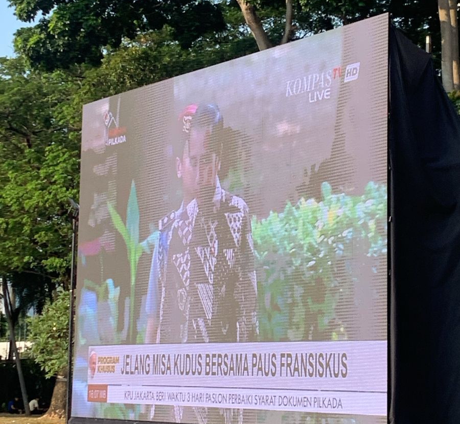 Videotron Disediakan di Plaza Timur GBK saat Misa oleh Paus Fransiskus