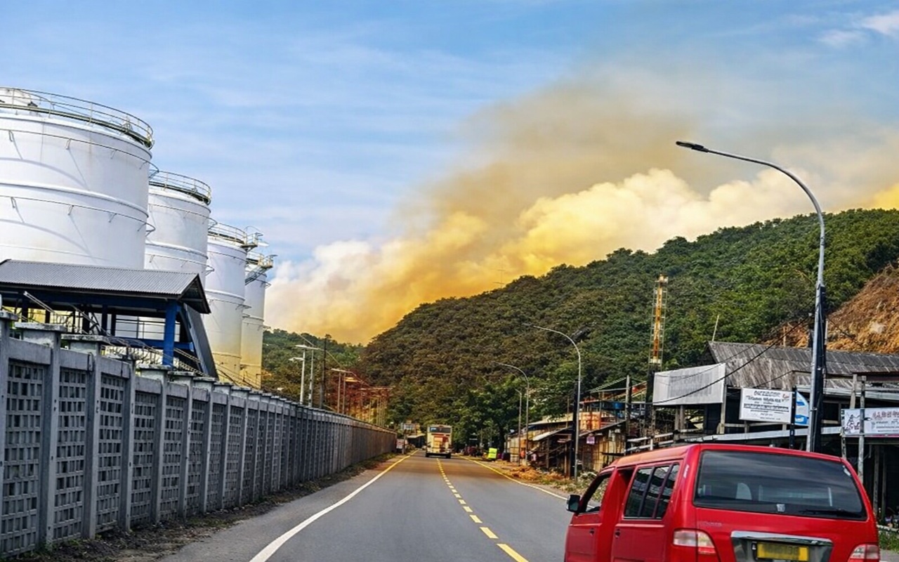 Fakta 'Mengerikan' Kebocoran Gas Asam Nitrat di PT Vopak Indonesia: Anak dan Lansia Hati-hati!