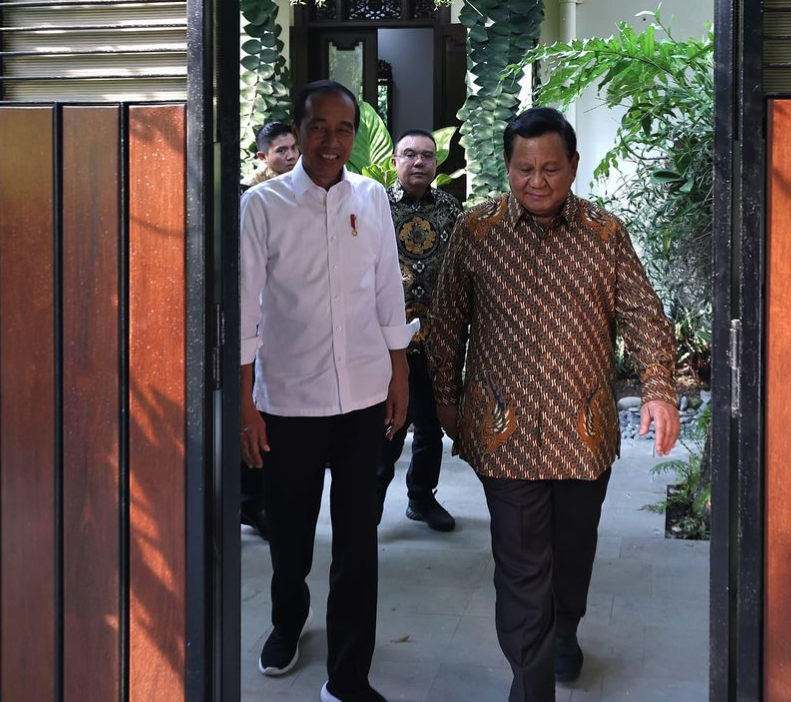 Jokowi Teken UU Kementerian, Prabowo Bebas Tentukan Jumlah Kementerian Mendatang