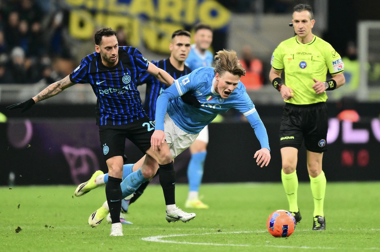 Inter Milan vs Napoli 2-2, Brace Scott McTominay Gagalkan Kemenangan Nerazzurri