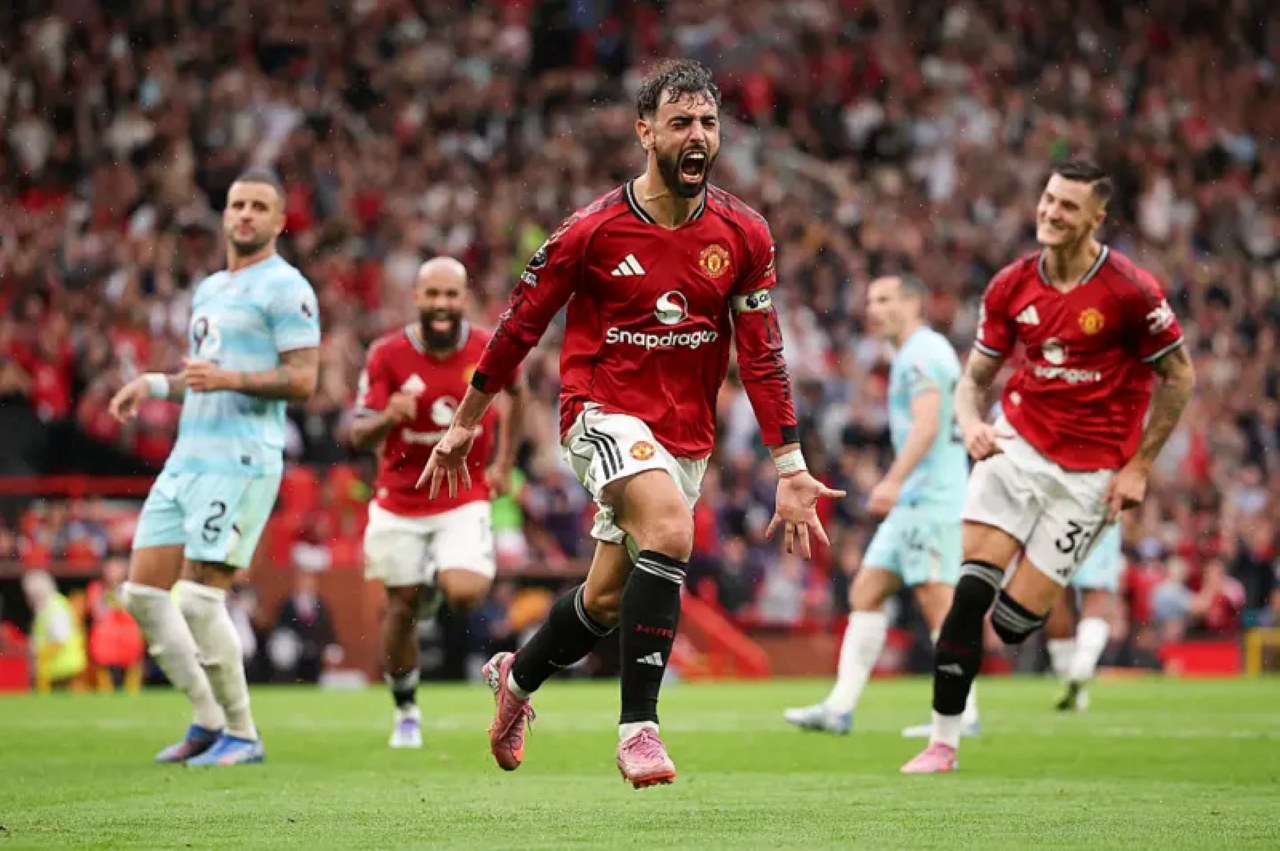 Man Utd vs Burnley 3-2, Kemenangan Pertama yang Dramatis bagi Setan Merah!