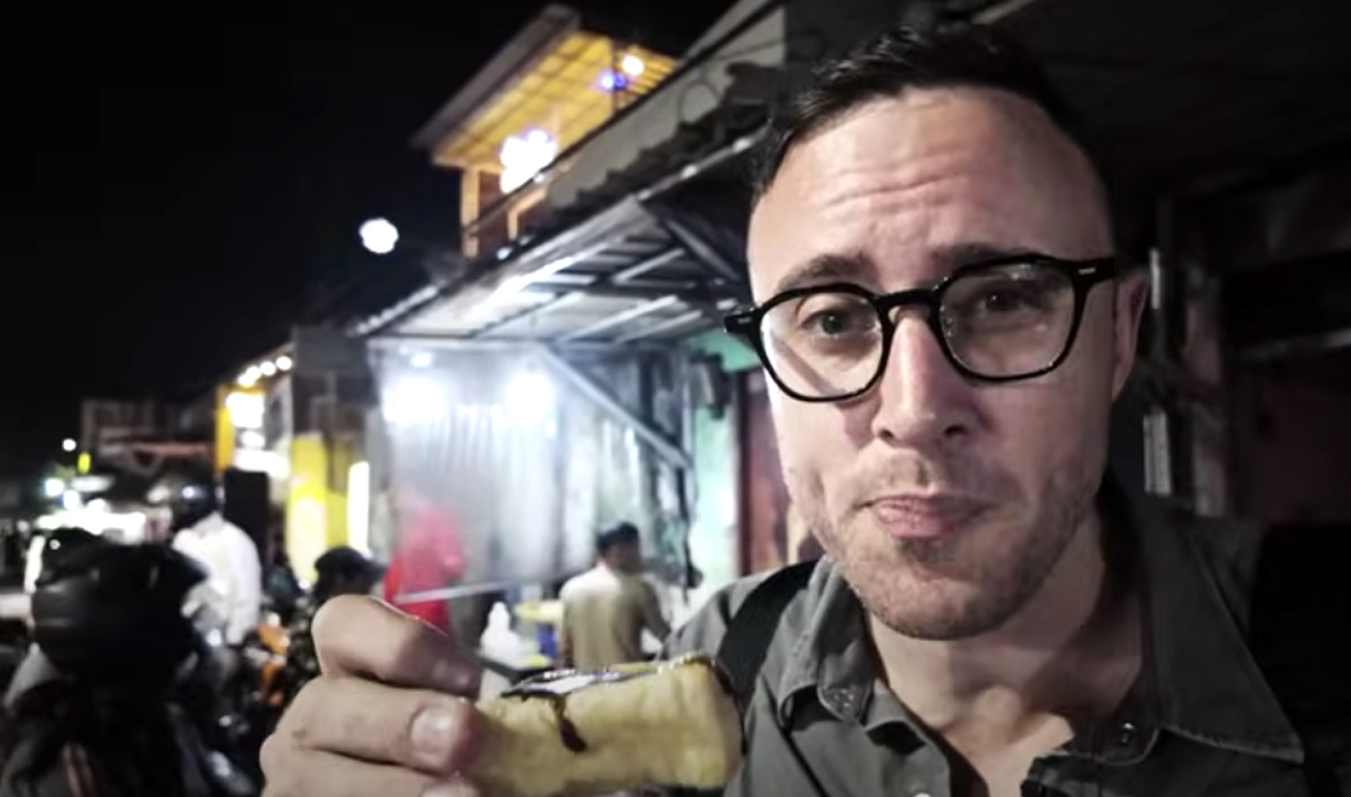 Sebut Tahu Surabaya Beracun, Andrew Fraser: Bom Waktu dan Gunakan Bahan Bakar Plastik 