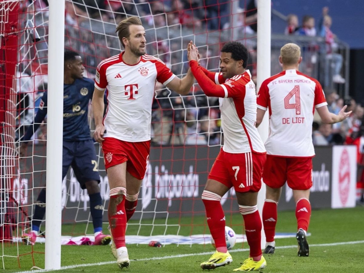 Bayern vs Mainz 8-1, Harry Kane Ancam Rekor Robert Lewandowski 