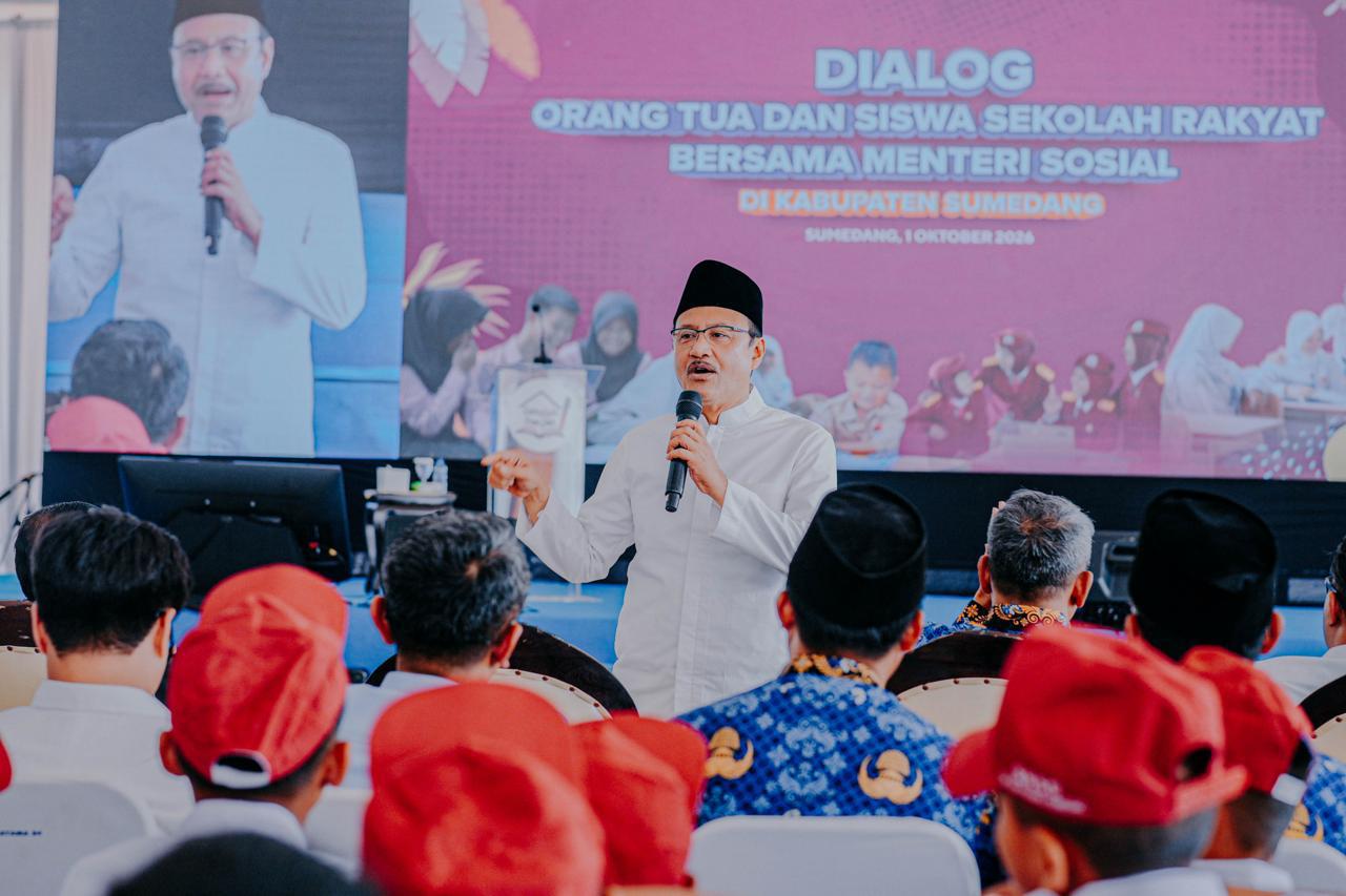 Penampilan Siswa Bikin Orang Tua Haru, Gus Ipul: Satu Tahun di Sekolah Rakyat Jadi Lebih Percaya Diri