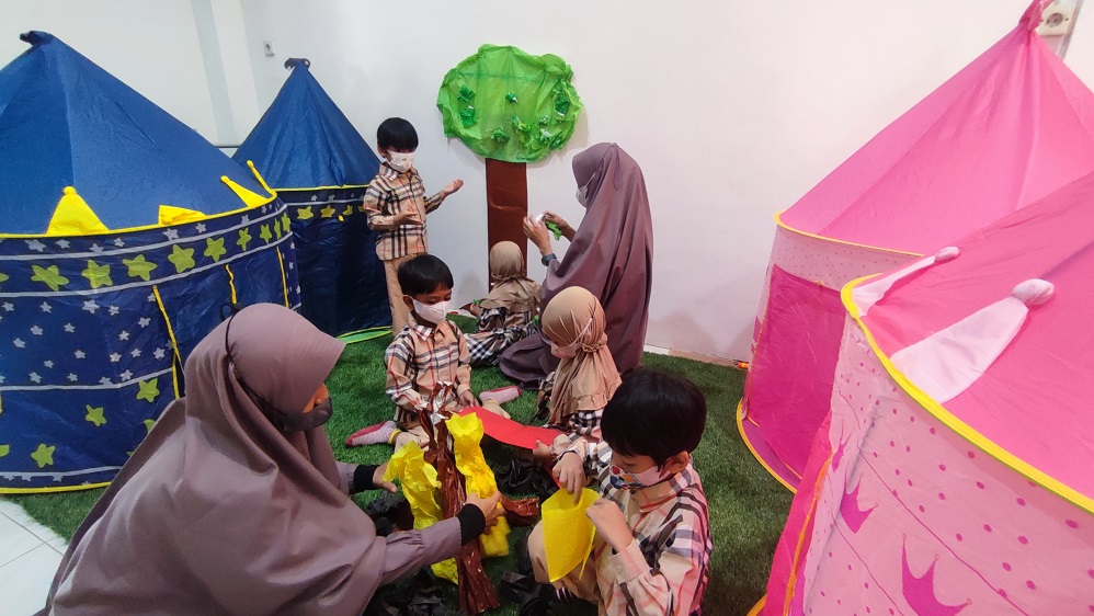 Ini Dia Albata, TK Montessori Islam Pertama di Surabaya