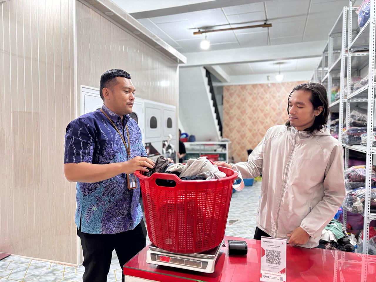 KUR BRI Jadi Tangga UMKM Kabanjahe Naik Kelas: Berawal Dari Es Buah ke Laundry Express