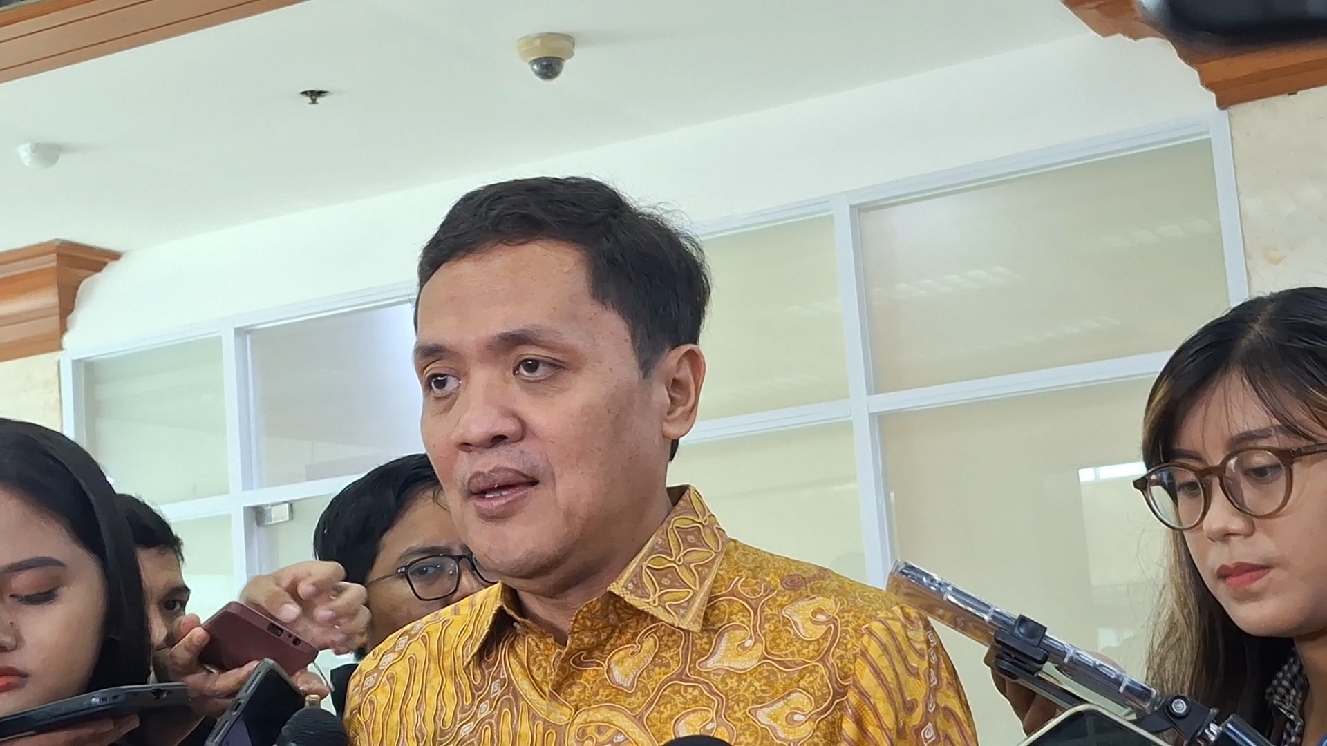 Habiburokhman Pasang Badan, Jadi Penjamin Penangguhan Penahanan Mahasiswi ITB di Kasus Meme Prabowo-Jokowi