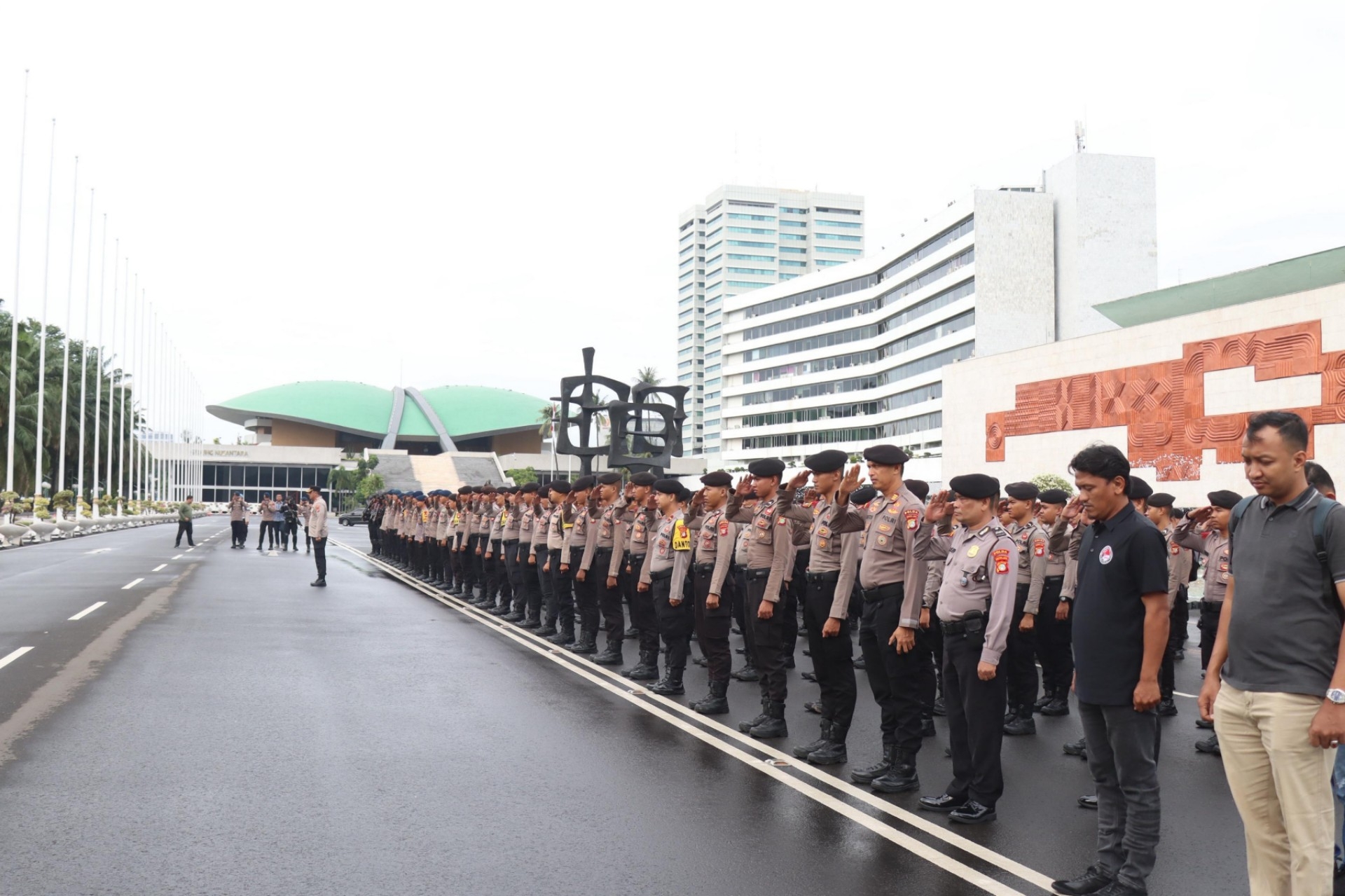 Ada Demo Mahasiswa di Istana dan DPR, Polisi Kerahkan 1.289 Personil untuk Pengamanan