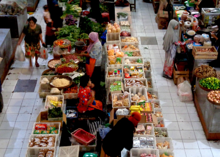 Amankan Stok Pangan Jelang Nataru, Pemkot Surabaya Sediakan Kios Sembako Murah di Sejumlah Pasar