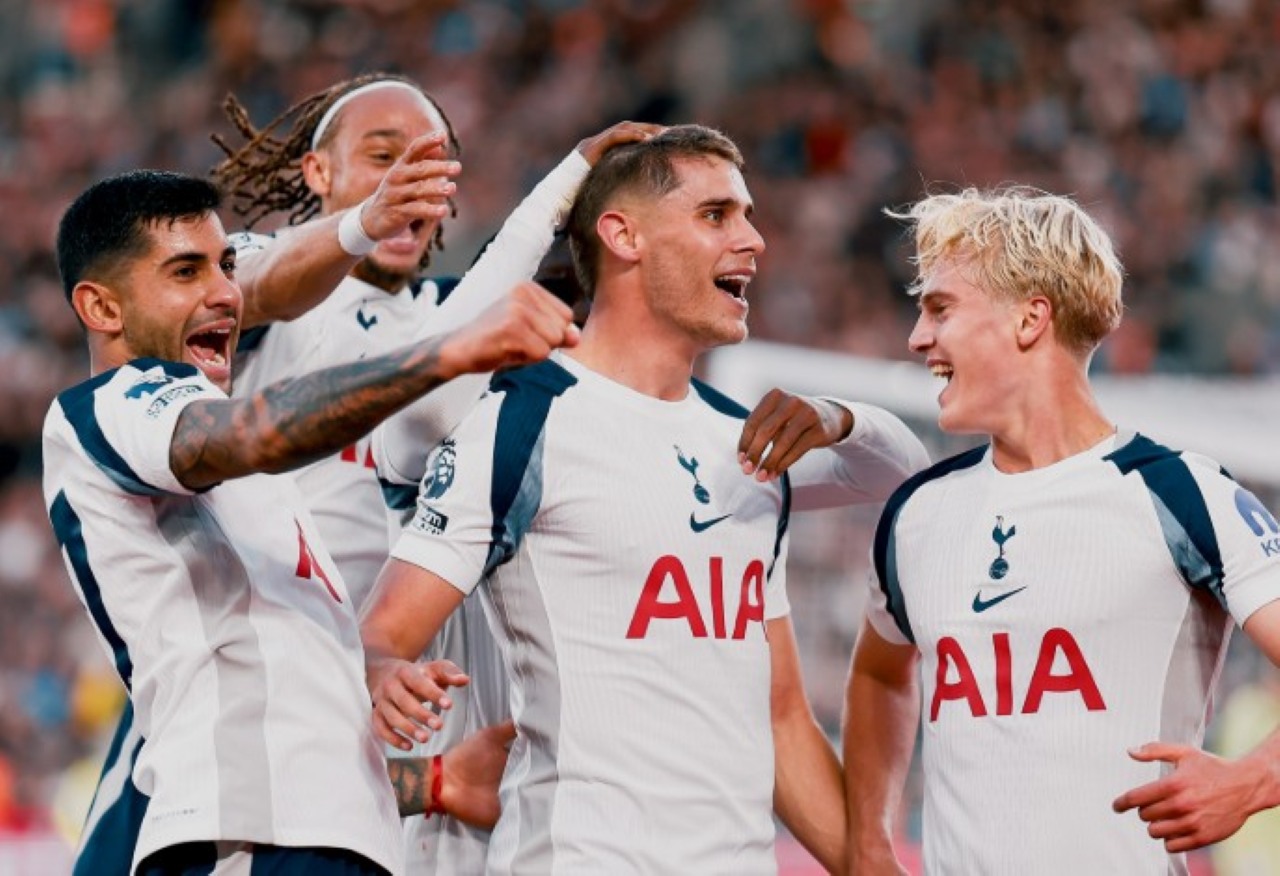 Prediksi Skor Brighton vs Tottenham, Richarlison dkk Bernafsu Balas Dendam