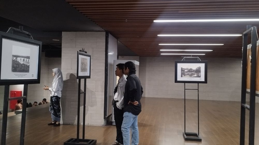 Soerabaia Meradjoet Asa Bawa Lorong Waktu ke Balai Pemuda