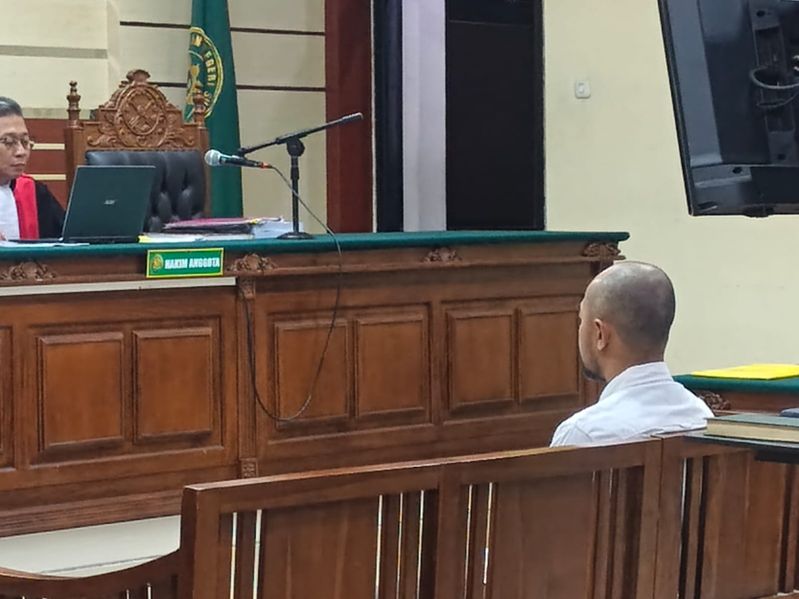 Sidang Korupsi BSPS Sumenep, Terdakwa Sebut Nama Ipong Muchlison