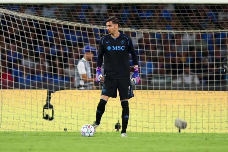 Krisis Cedera Napoli Makin Parah, Meret dan Alisson Santos Menyusul