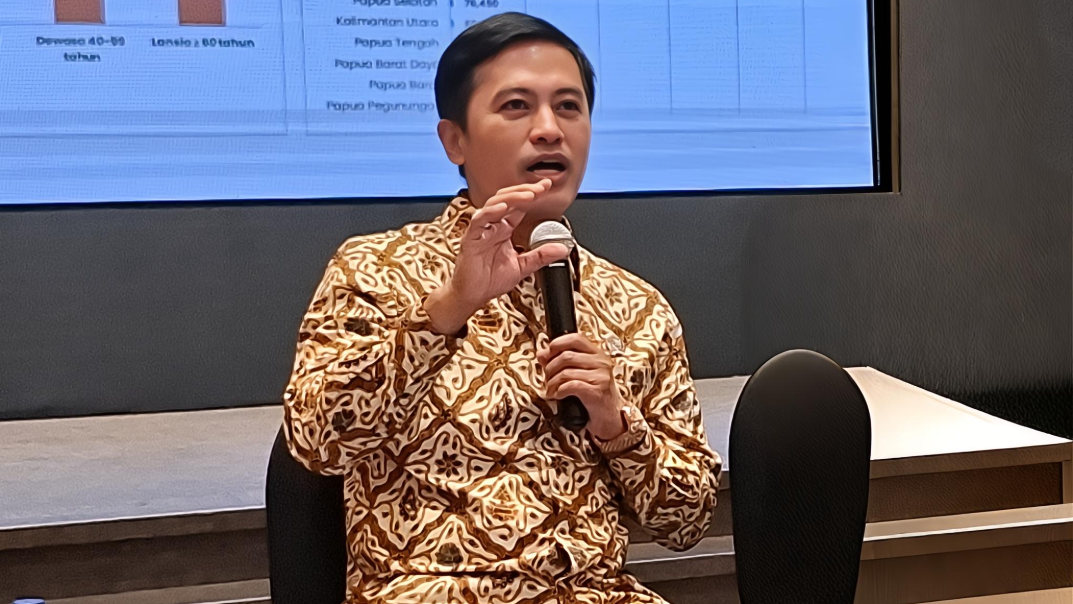 Penyakit Leptospirosis dan Diare Ancam Korban Banjir Sumatera di Pengungsian, Wamenkes Ingatkan Hal Ini