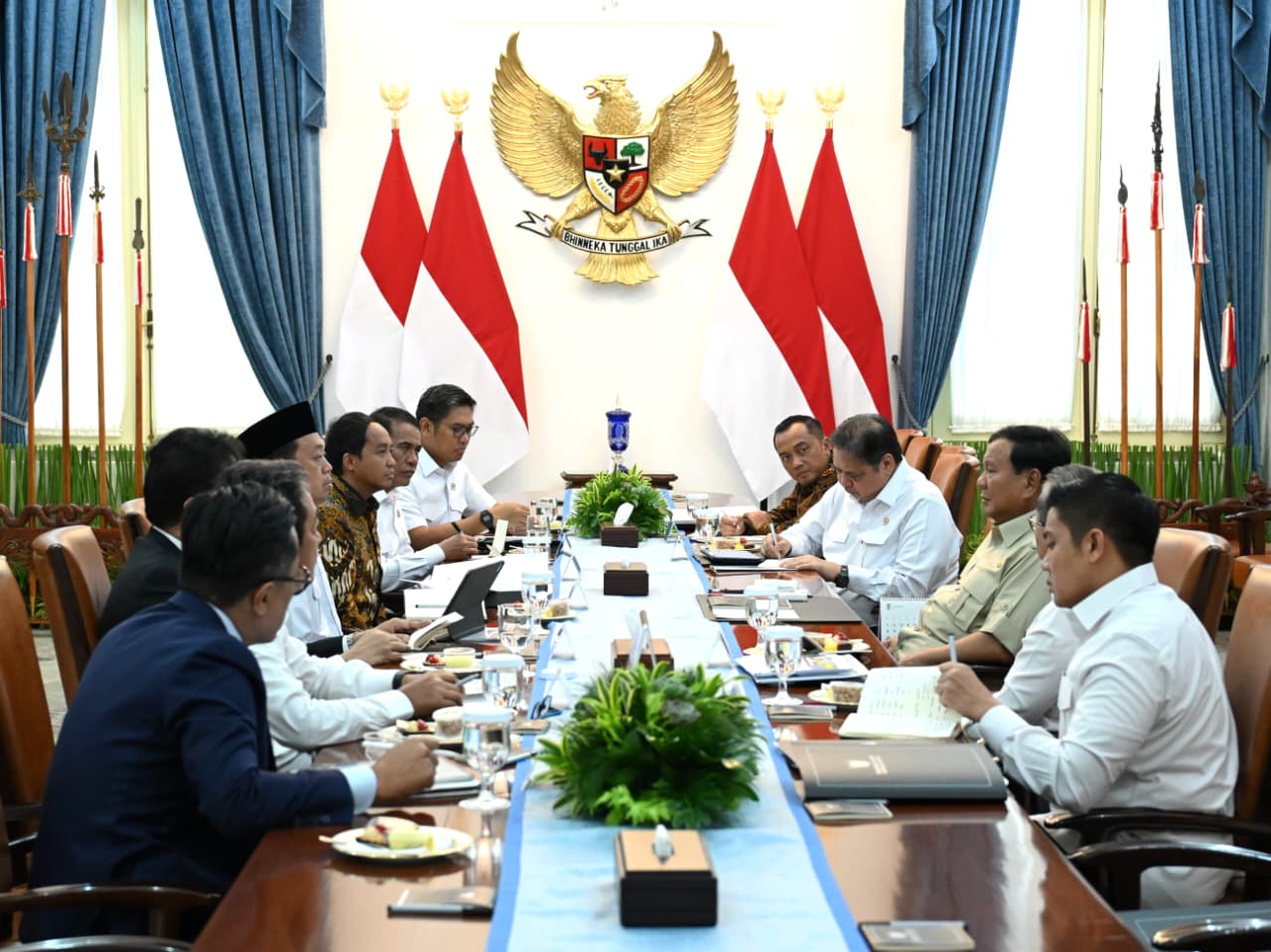 Rapat Terbatas di Istana, Presiden Prabowo Tekankan Percepatan Program Prioritas Nasional