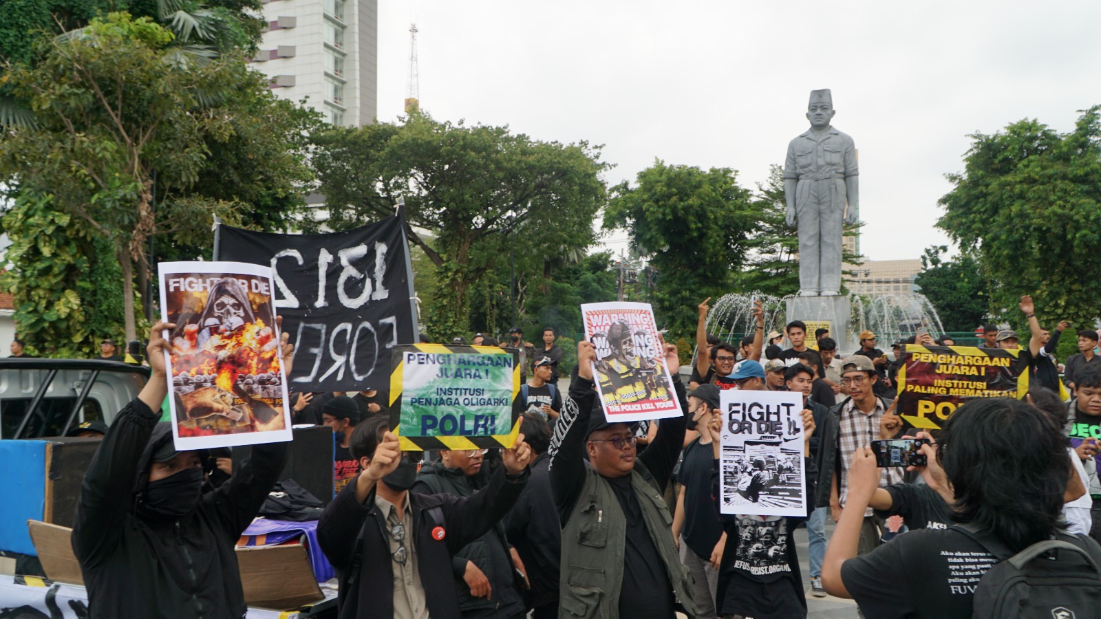 Parade Anti Kekerasan Polisi, Sampaikan Aspirasi Lewat Musik dan Orasi