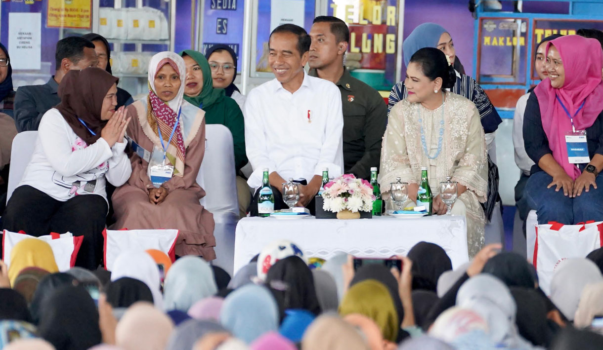 Lagi-lagi, Jokowi Puji Produk Nasabah PNM Mekaar yang Sudah Ekspor