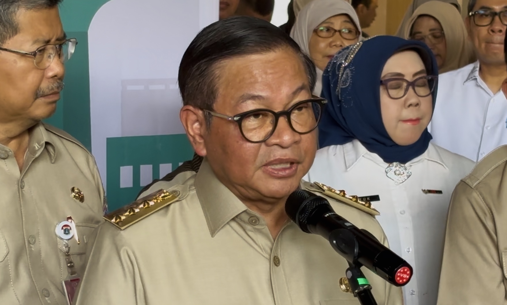 Pramono Akan Gunakan APBD untuk Bongkar Tiang Monorel Mangkrak