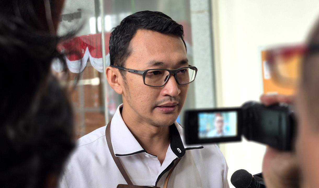 KPK Geledah Rumah Gubernur Kalbar Ria Norsan