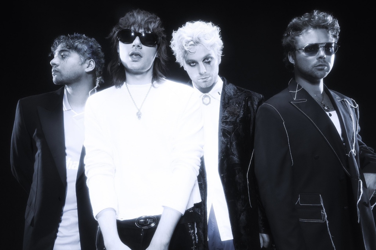 5 Seconds of Summer Rilis Album EVERYONE'S A STAR Bulan Depan, Simak Daftar Lagunya!