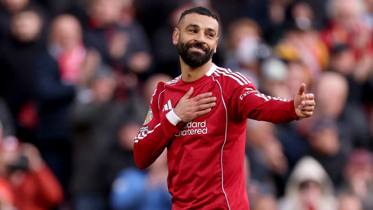 Liverpool Pecundangi Everton, Mo Salah Samai Rekor Steven Gerrard di Derby Merseyside