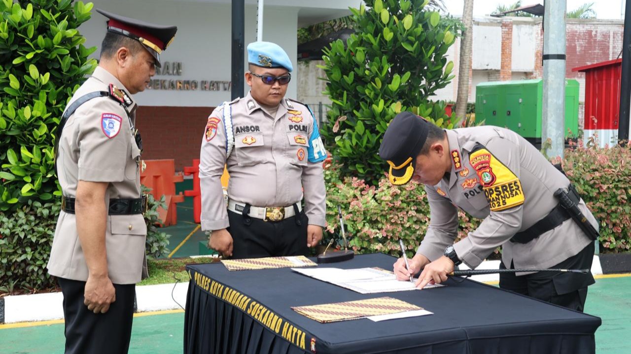 Polresta Bandara Soetta Mutasi Dua Kasat, Kapolresta Beri Pesan Tegas