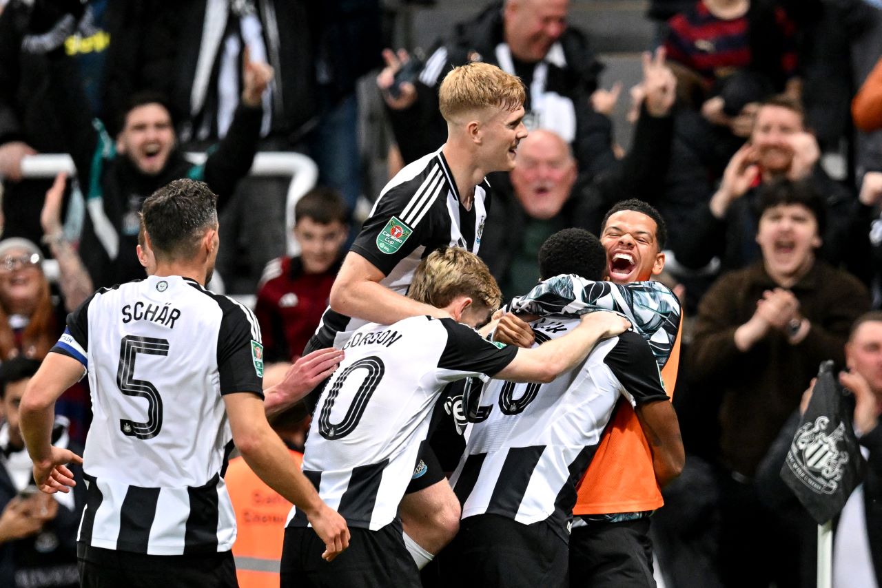 Newcastle vs Chelsea 2-0: The Blues Tersingkir dari Carabao Cup 