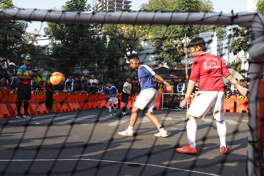 Street Soccer Awali Semarak Piala Dunia U-17 di Kota Surabaya 