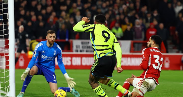 Nottingham Forest vs Arsenal 1-2: Curi 3 Poin di City Ground, The Gooners Ancam Liverpool 