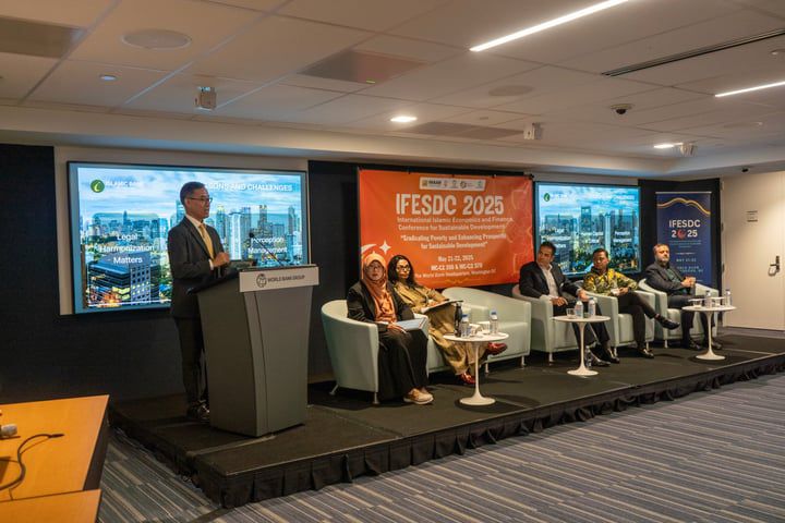 PNM Tegaskan Komitmen Wujudkan Keuangan Syariah Berkelanjutan Lewat Program Mekaar