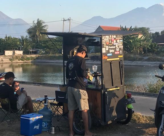 Mengunjungi Tigo Titik Kopi di Long Storage Kalimati Sidoarjo