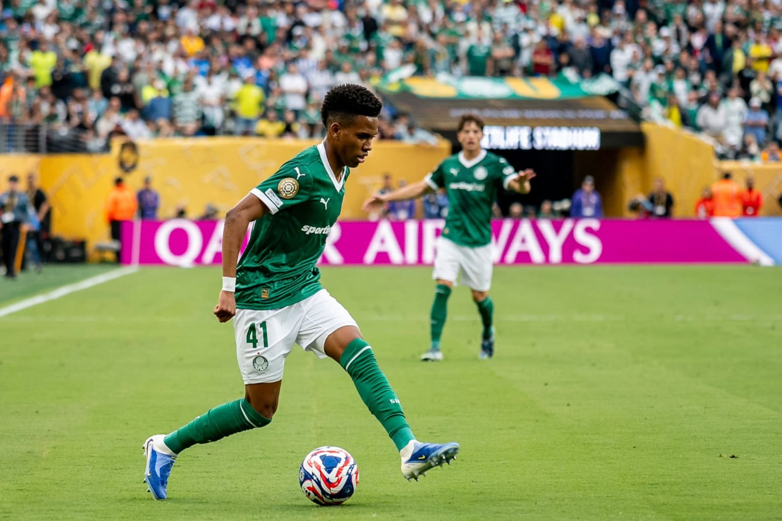 Dijuluki Messinho, Estevao Willian Resmi ke Chelsea Setelah Bela Palmeiras di FIFA Club World Cup 2025