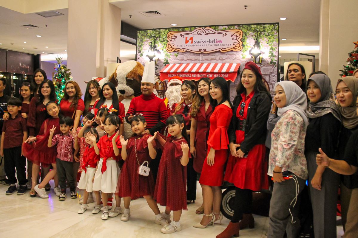 Rayakan Natal dengan Suasana Khas Paris di Swiss-Belinn Tunjungan Surabaya