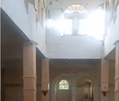 Rusak Berantakan! Video Tembok Masjid di Cianjur Ambruk Usai Diguncang Gempa Bikin Gempar