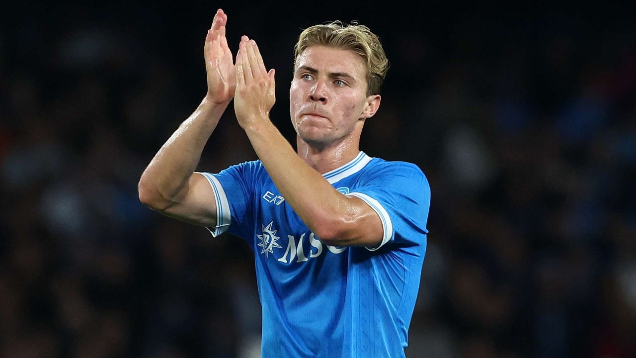 Napoli Mau Permanenkan Rasmus Hojlund, Man United Siap Lepas?