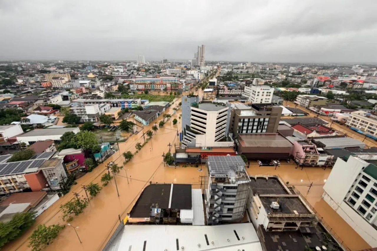 Banjir Parah Thailand Selatan Paksa Evakuasi Massal di Songkhla