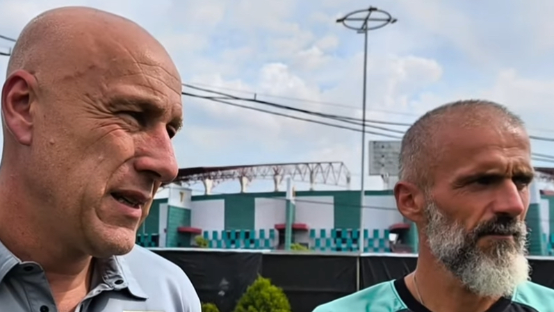 Dirtek PSSI Alexander Zwiers Sebut Persebaya Tim Unik: Ini Alasannya