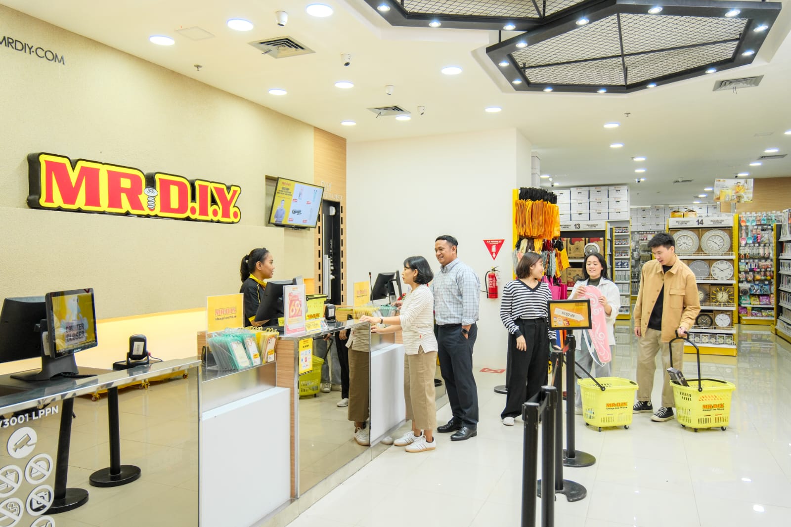 Rayakan 1.200 Toko, MR.D.I.Y. Hadirkan Harga Lebih Hemat dan Kesempatan Menang Hadiah Nasional