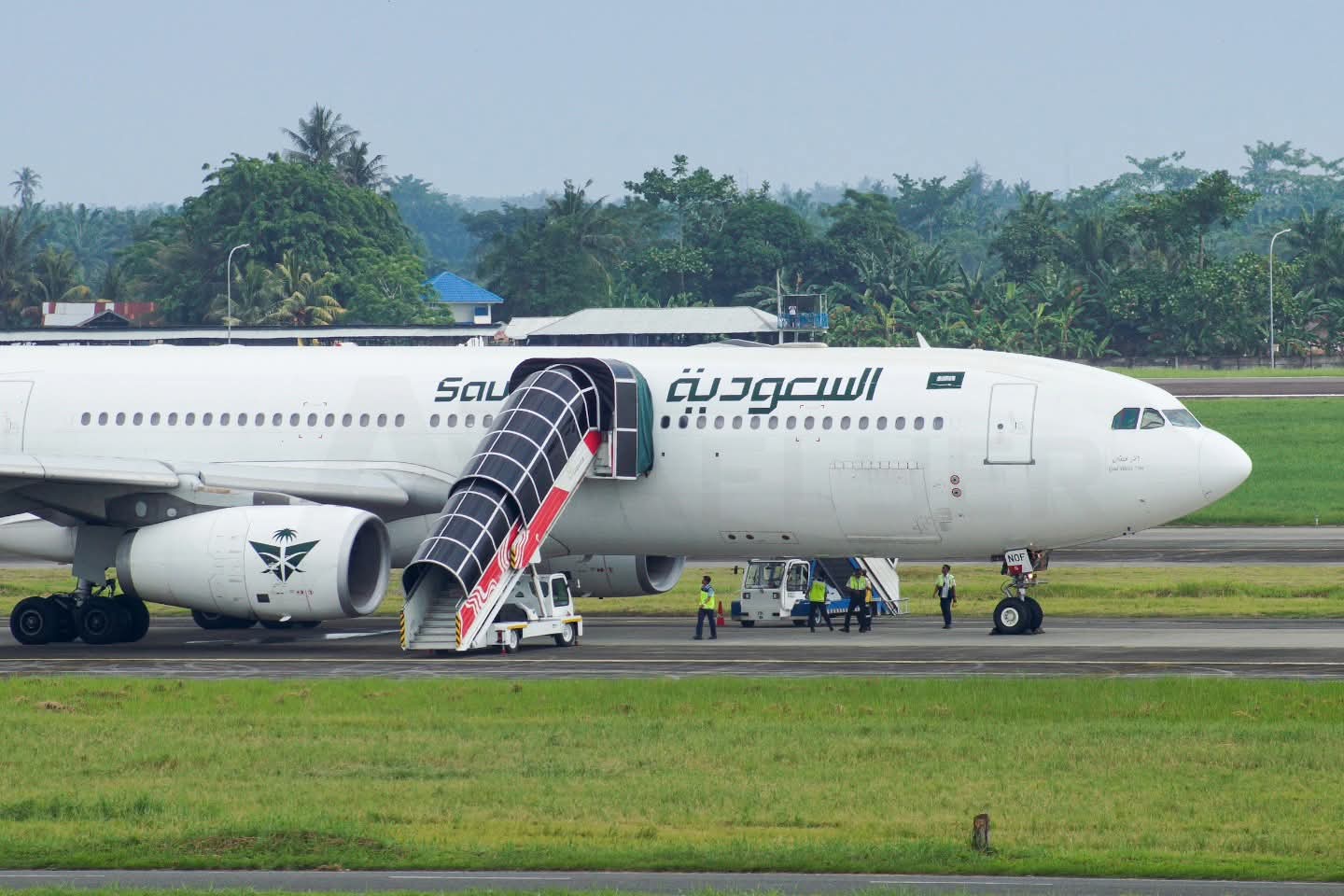 Densus 88: Ancaman Teror Bom Saudia Airlines Muscat-Surabaya Diterima Airnav Jakarta